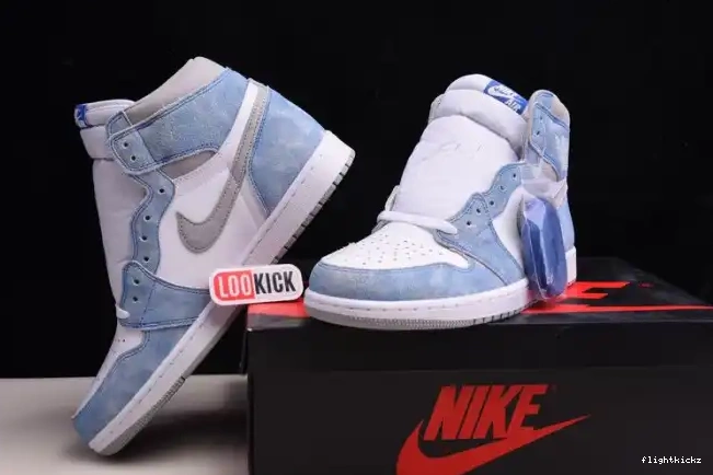 Hyper Jordan 1 Royal Retro High 555088-402 OG 0503